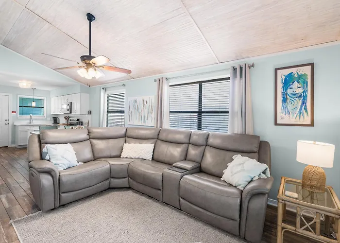 Holiday home Lani Kai 230 - Gulf Coast Walk To + Pools + Balcony Views! Gulf Shores