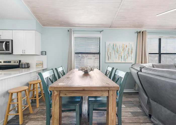 Lani Kai 230 - Gulf Coast Walk To + Pools + Balcony Views! *