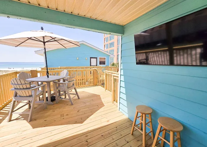 Lani Kai 230 - Gulf Coast Walk To + Pools + Balcony Views! Holiday home *